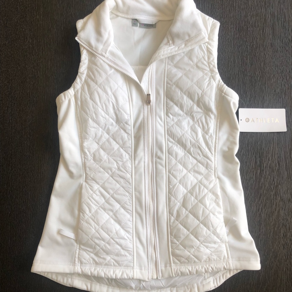 Athleta NWT Rock Springs Vest Size medium